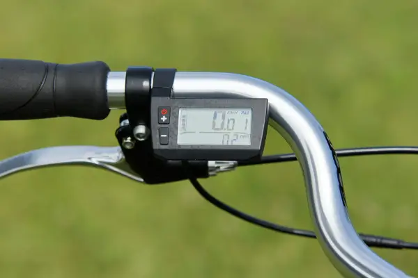 Como Substituir e Ajustar o Display Digital da Sua Bicicleta Elétrica