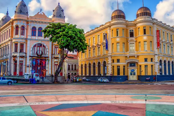 Explorando Recife de Bicicleta Elétrica: Rotas Divertidas para Adolescentes Urbanos